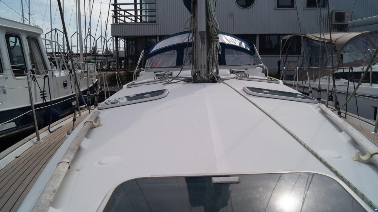 Beneteau Oceanis 411
