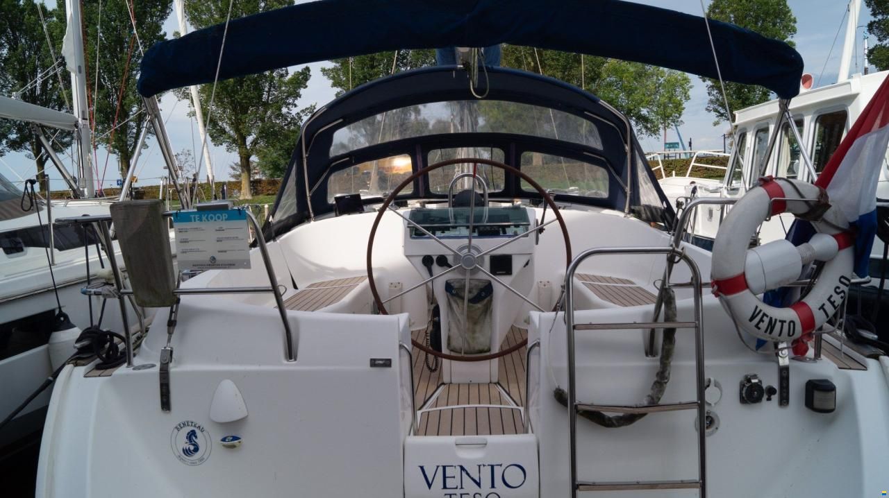 Beneteau Oceanis 411