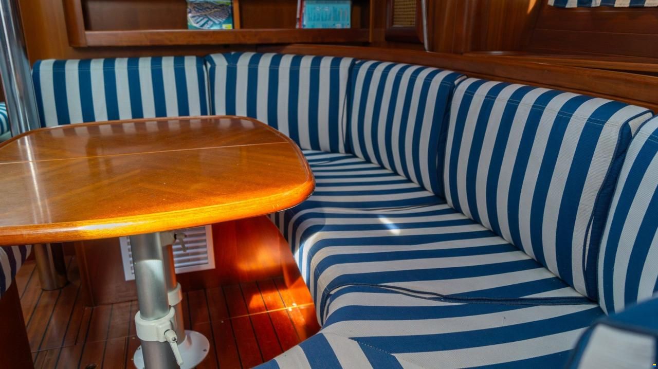 Beneteau Oceanis 411