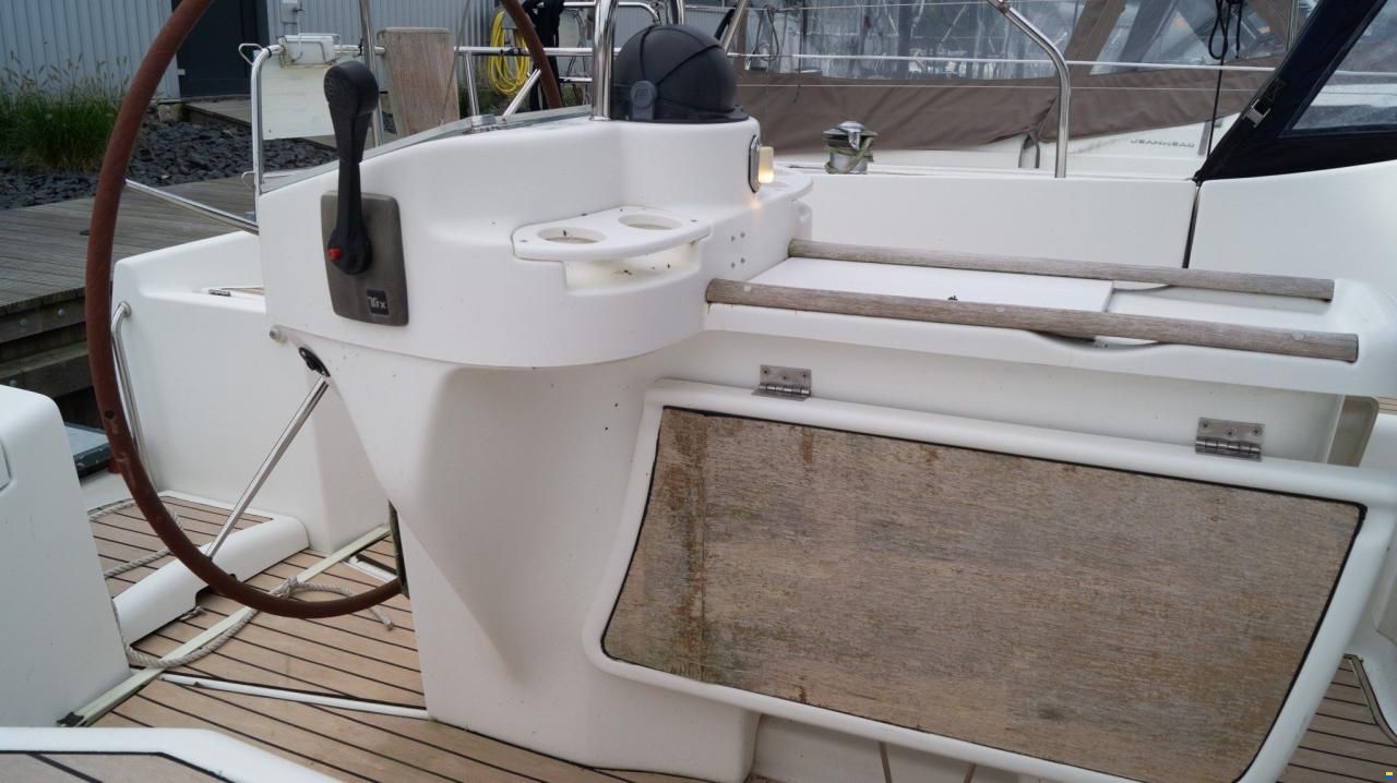 Beneteau Oceanis 411
