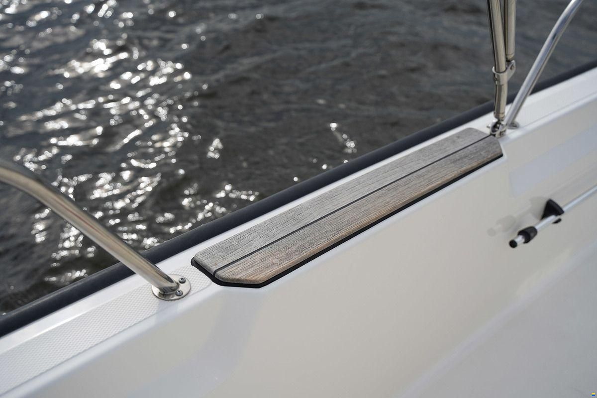 Boston Whaler 190 Montauk