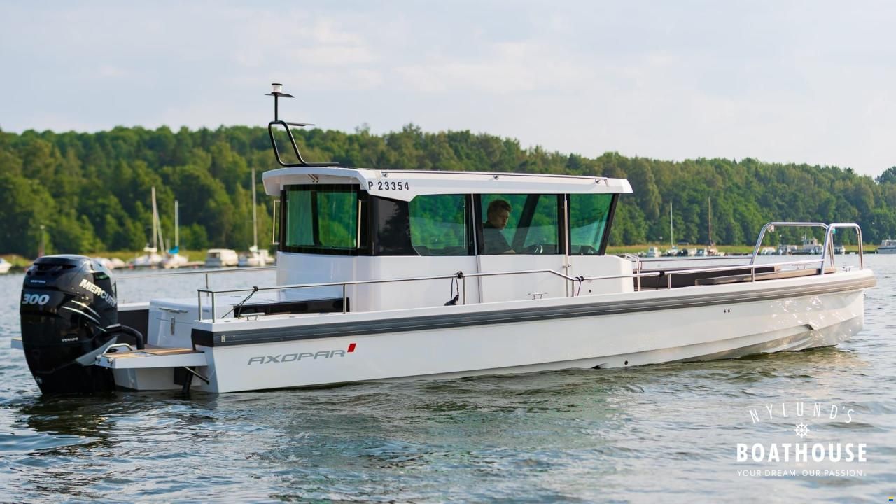 Axopar 28 AC