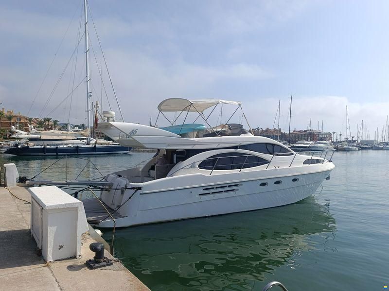 Azimut 46