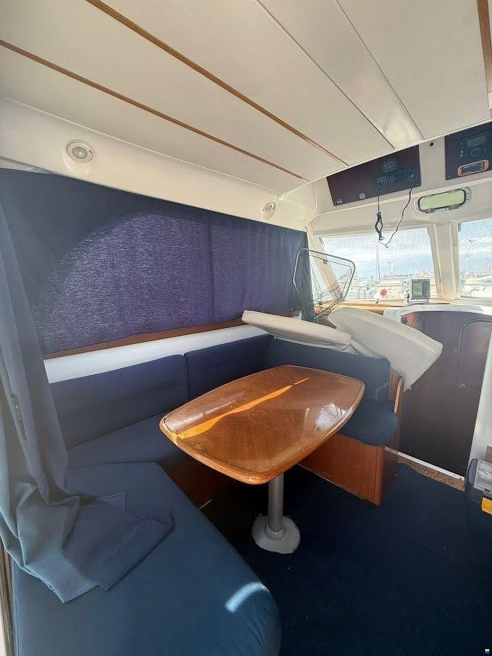 Beneteau Antares 9