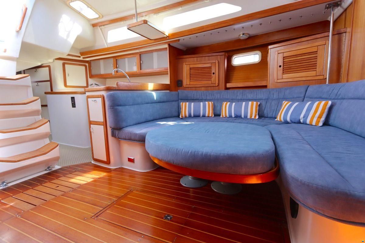 Catalina 42 MK II