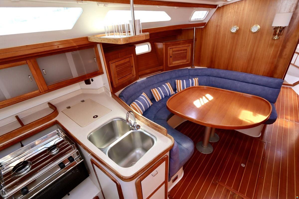 Catalina 42 MK II