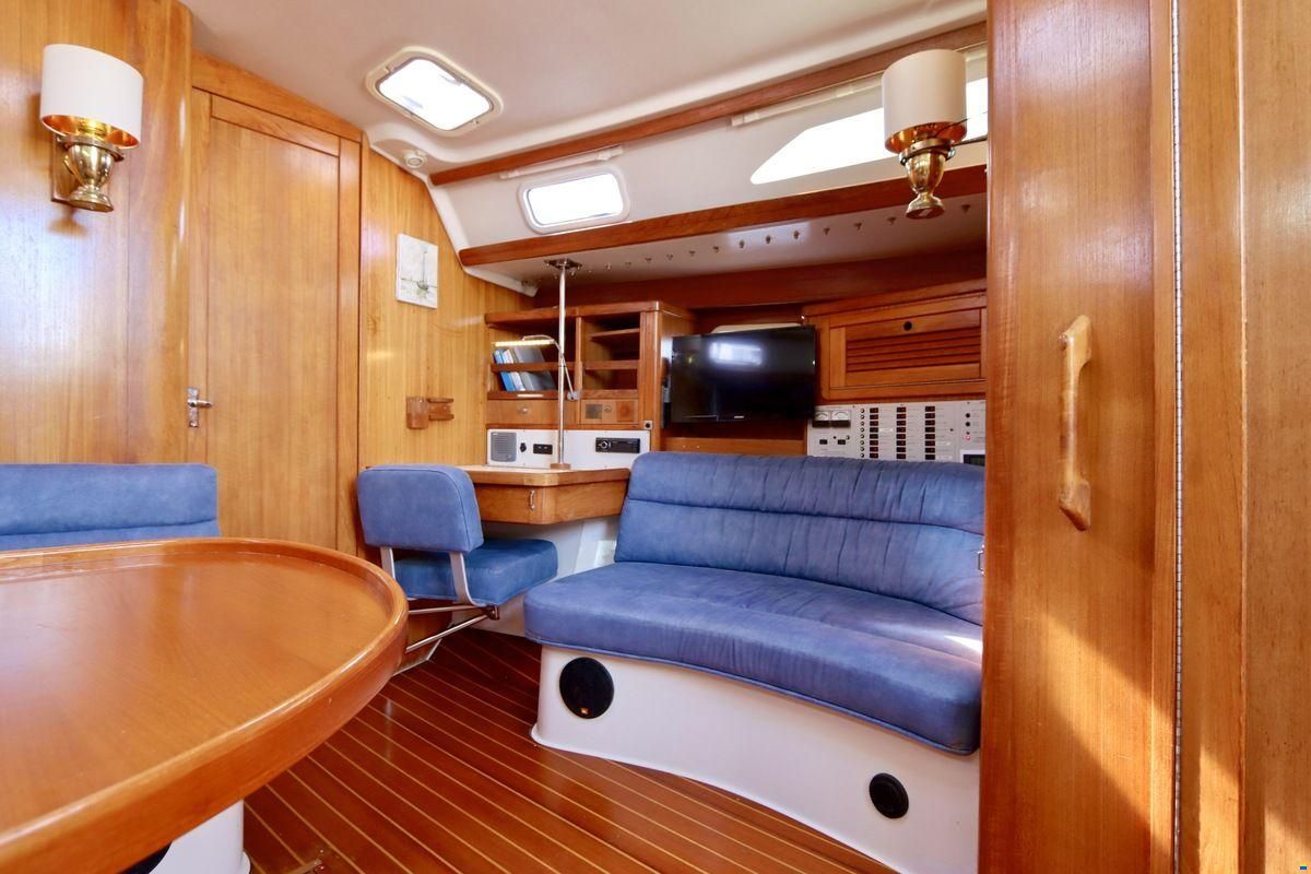 Catalina 42 MK II