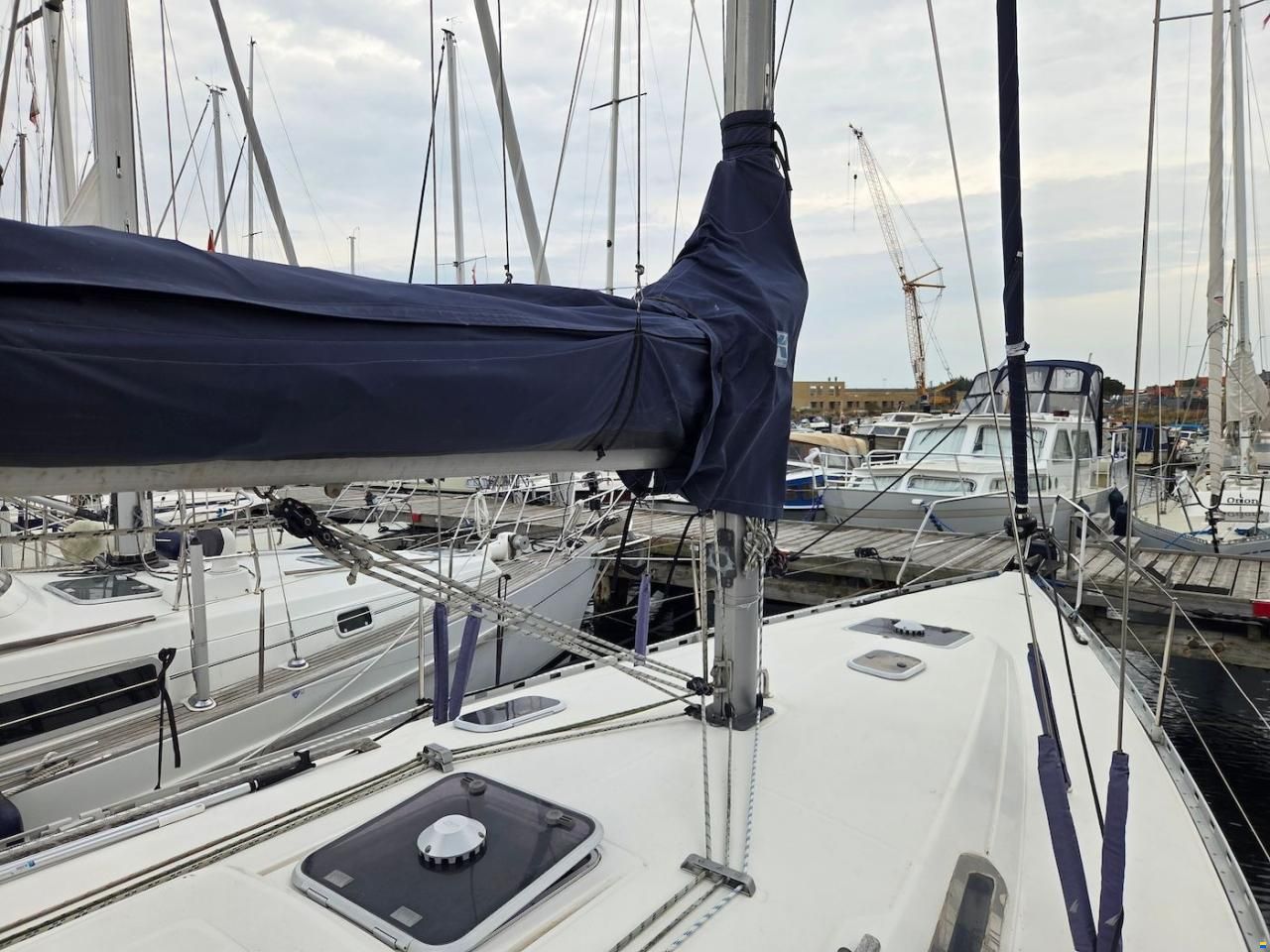 Dufour 38 Classic