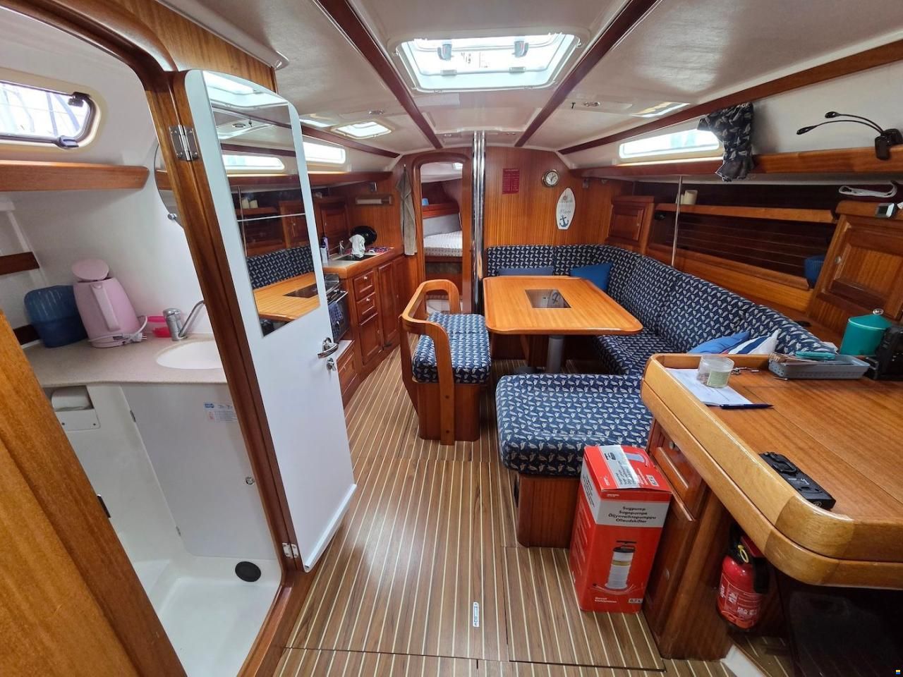 Dufour 38 Classic