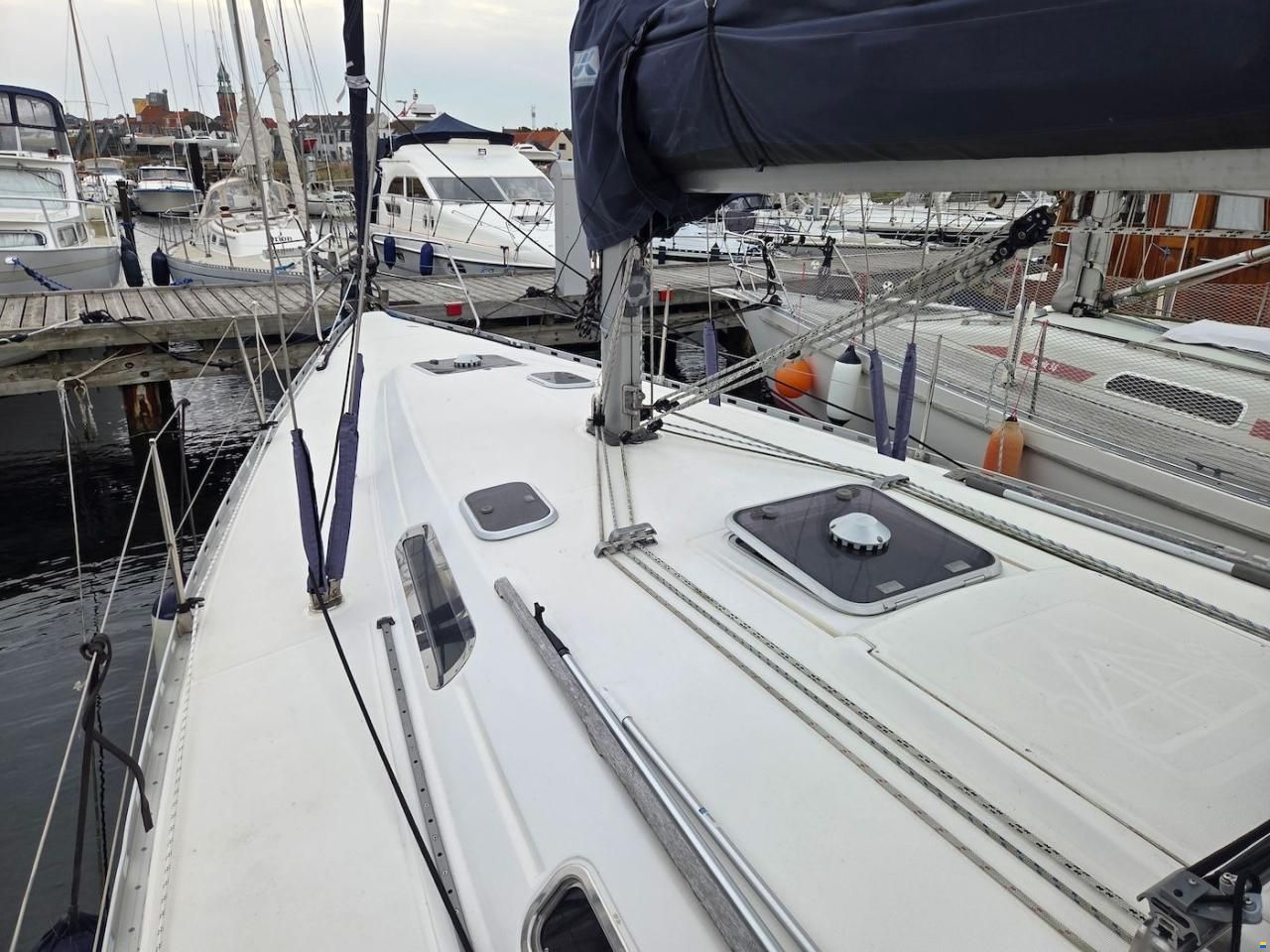Dufour 38 Classic