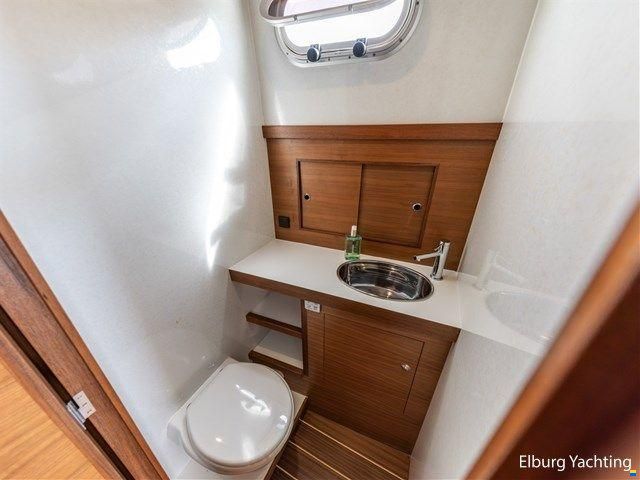 Vedette 10.30 Cabin
