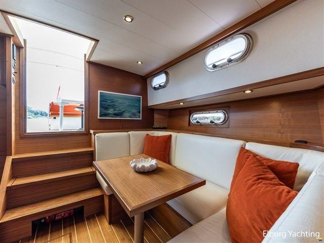 Vedette 10.30 Cabin