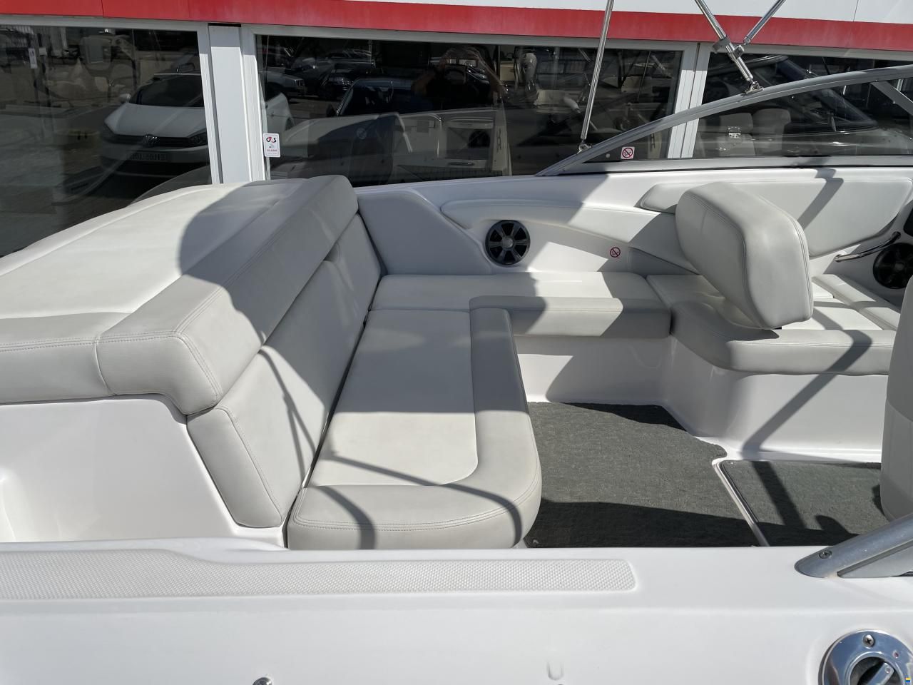 Regal 1900 ES med 200 hk Volvo Penta V6 og Bre
