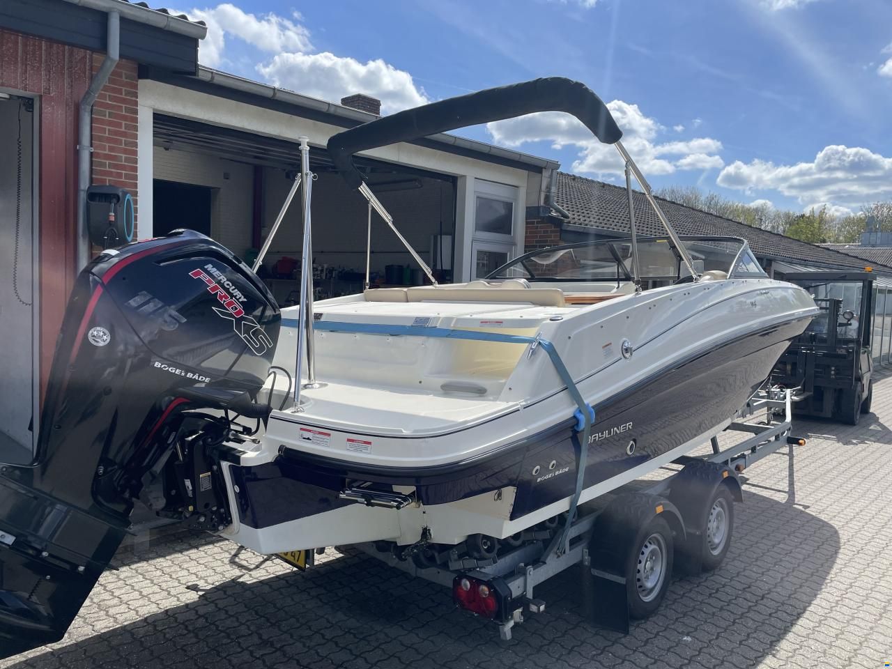 Regal 1900 ES med 200 hk Volvo Penta V6 og Bre