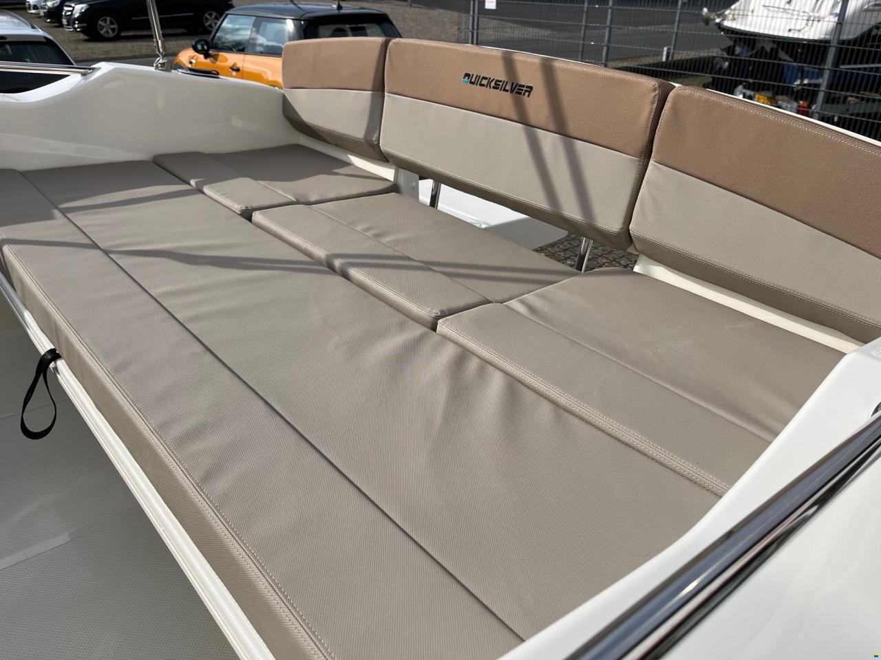 Quicksilver Activ 555 Cabin med 100 hk M