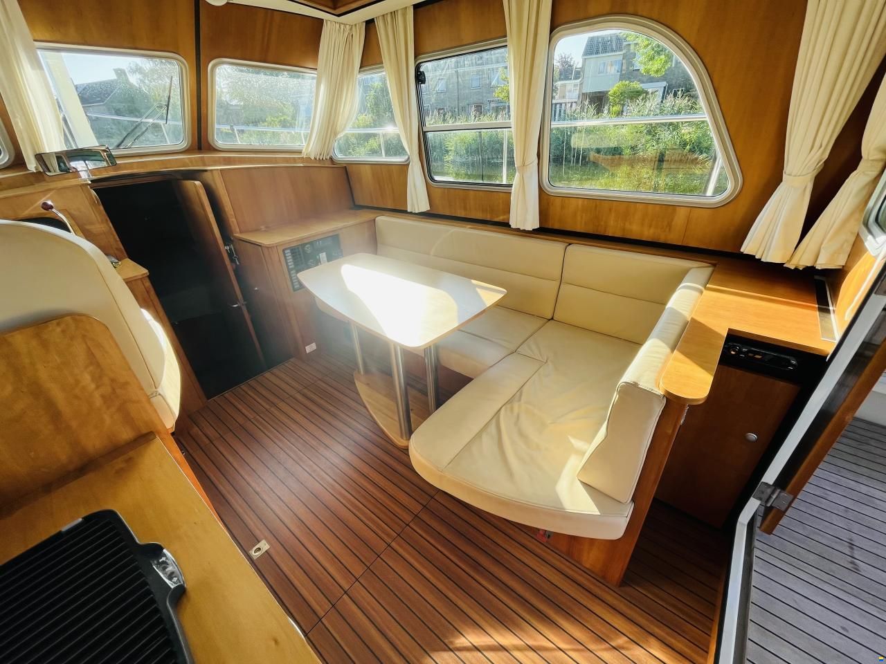 Linssen Grand Sturdy 29.9 Sedan