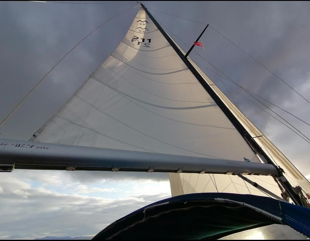 Hallberg-Rassy Mistral 33