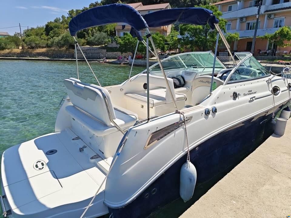 Sea Ray 255 Sundancer