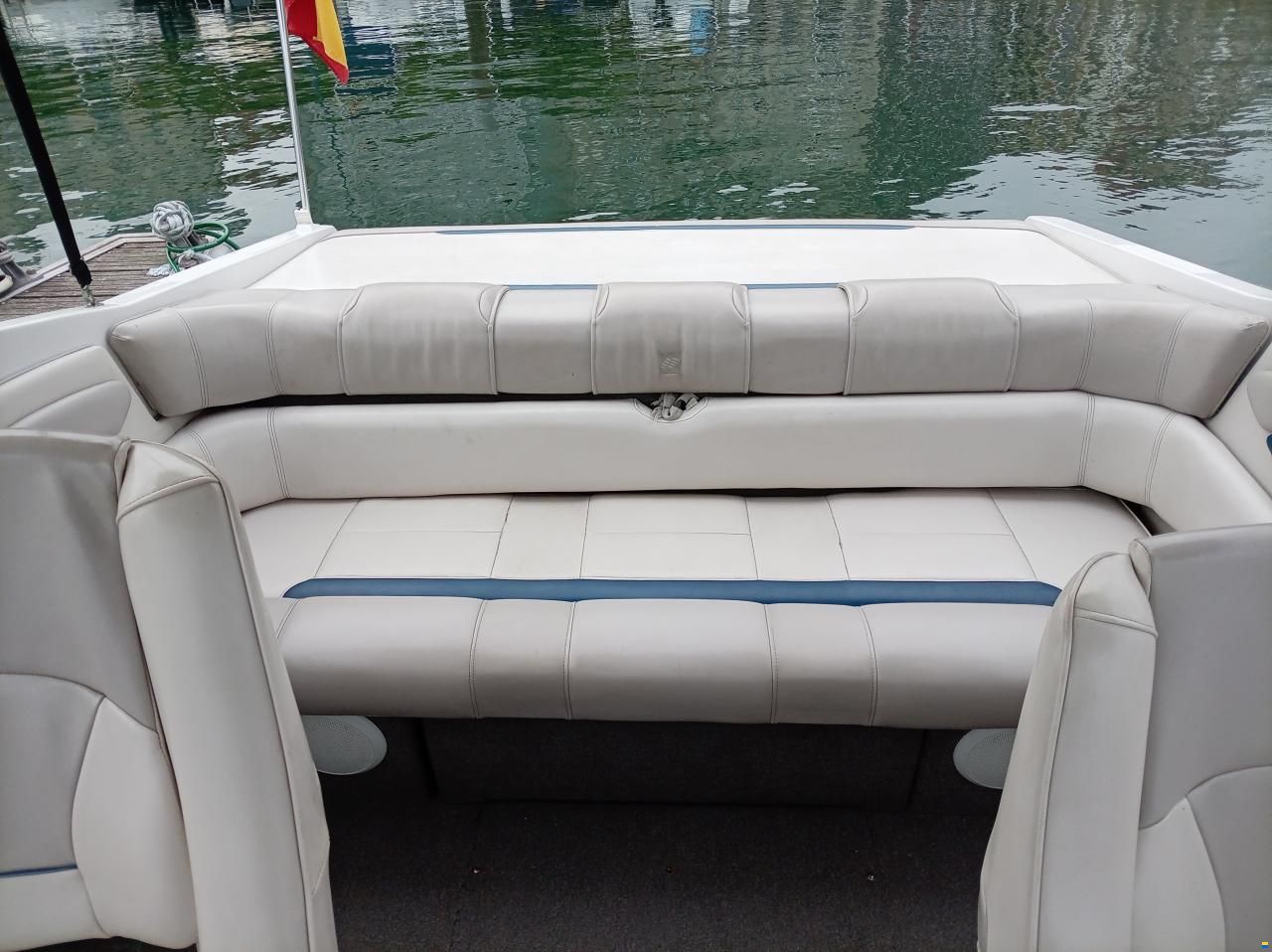 Four Winns Sundowner 205