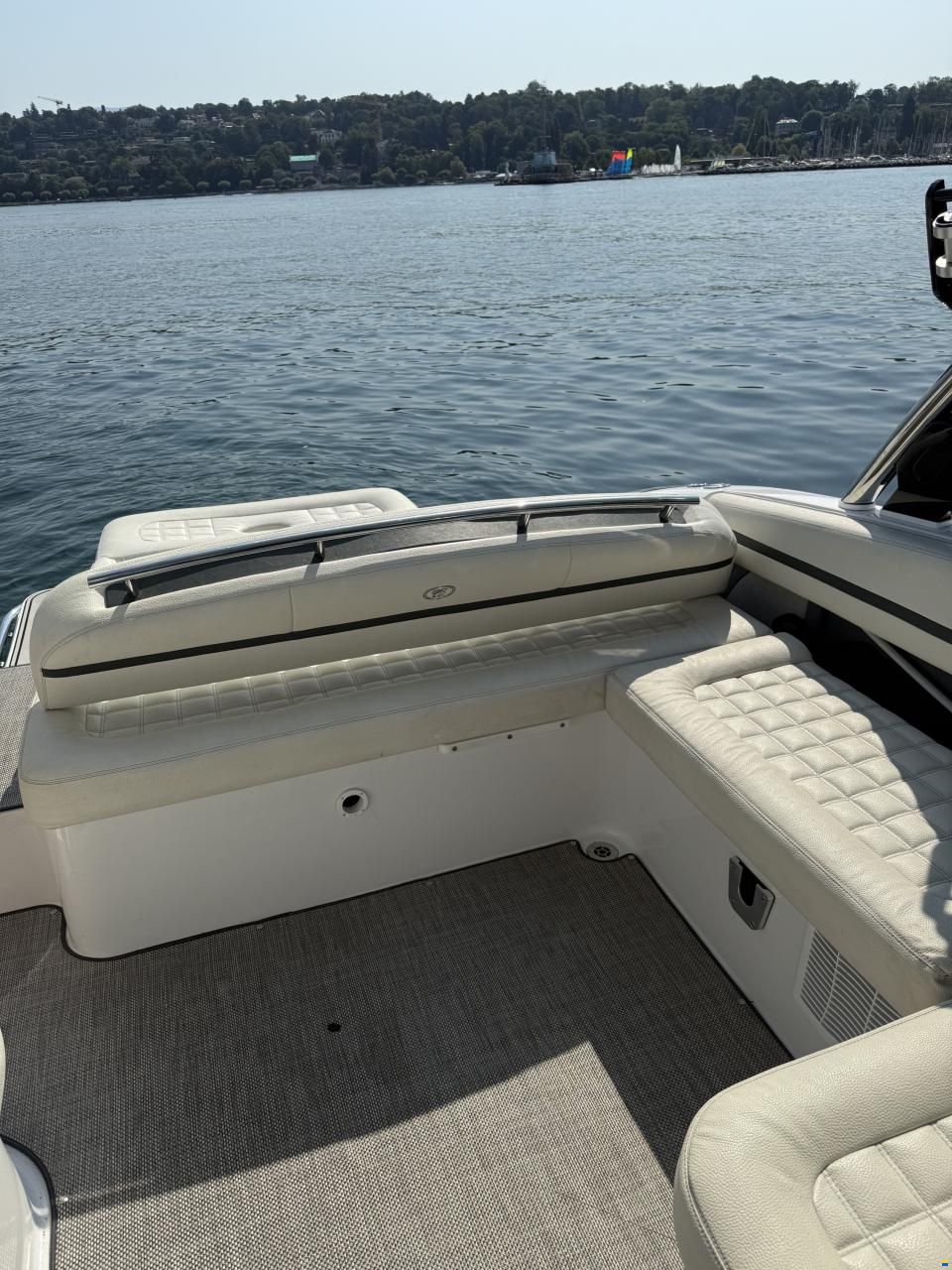 Cobalt R7 surf