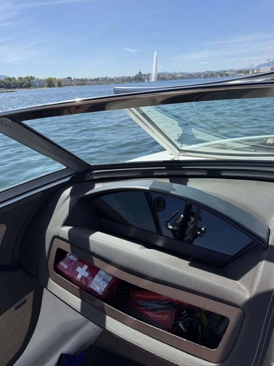 Cobalt R3 Surf