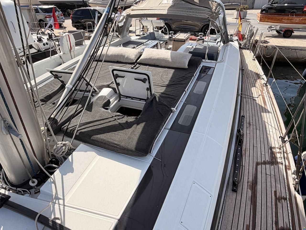 Beneteau OCEANIS 55