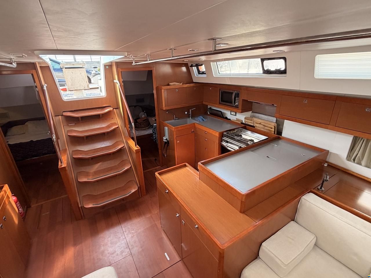 Beneteau OCEANIS 55