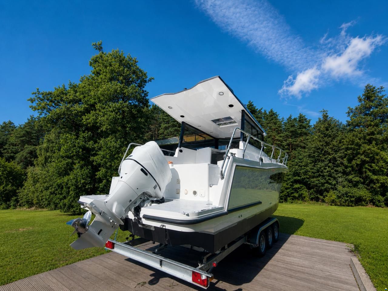 Nautic Yachts 990 NEON