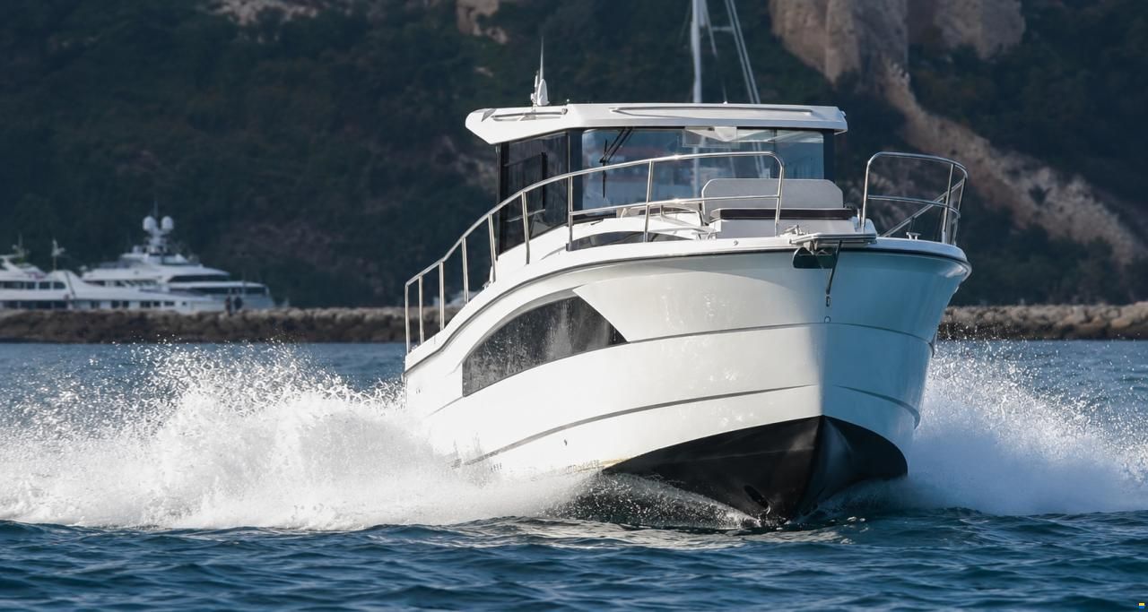 Nautic Yachts 990 NEON
