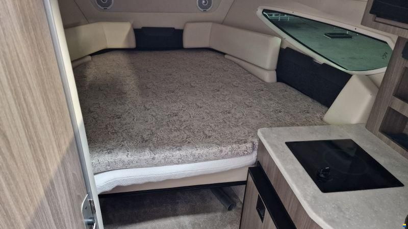 Regal 26 Express