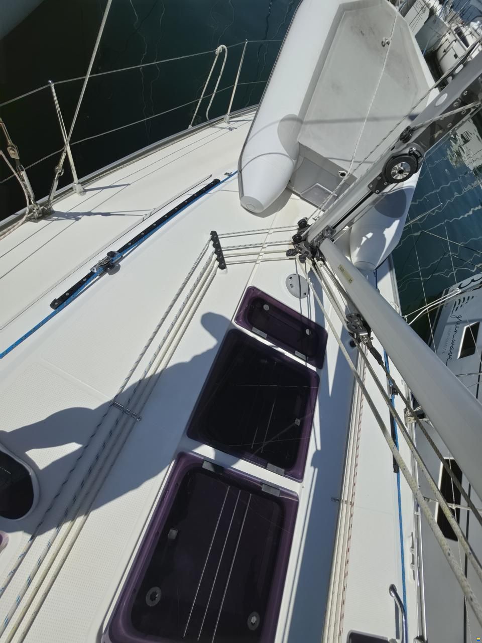 Bavaria CRUISER 37
