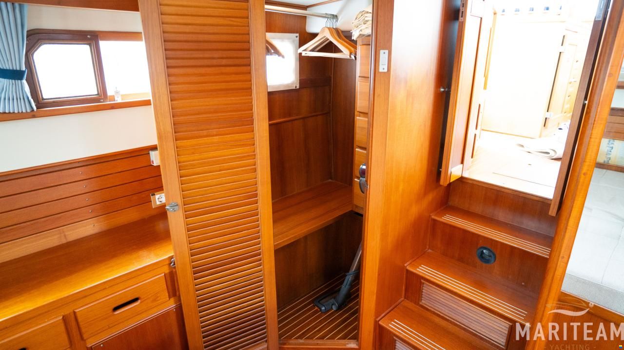 Grand Banks 36 Motoryacht