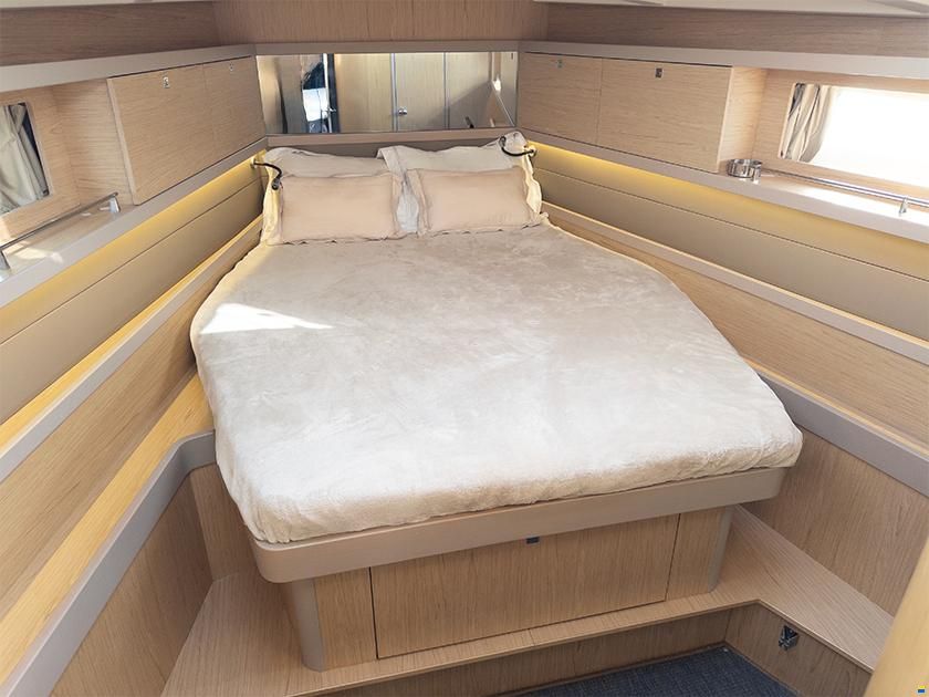 Beneteau Oceanis 45