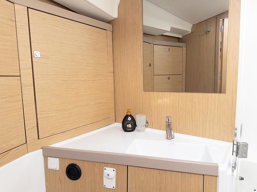 Beneteau Oceanis 45