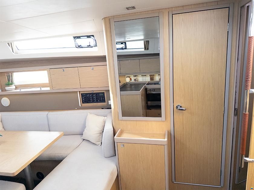 Beneteau Oceanis 45