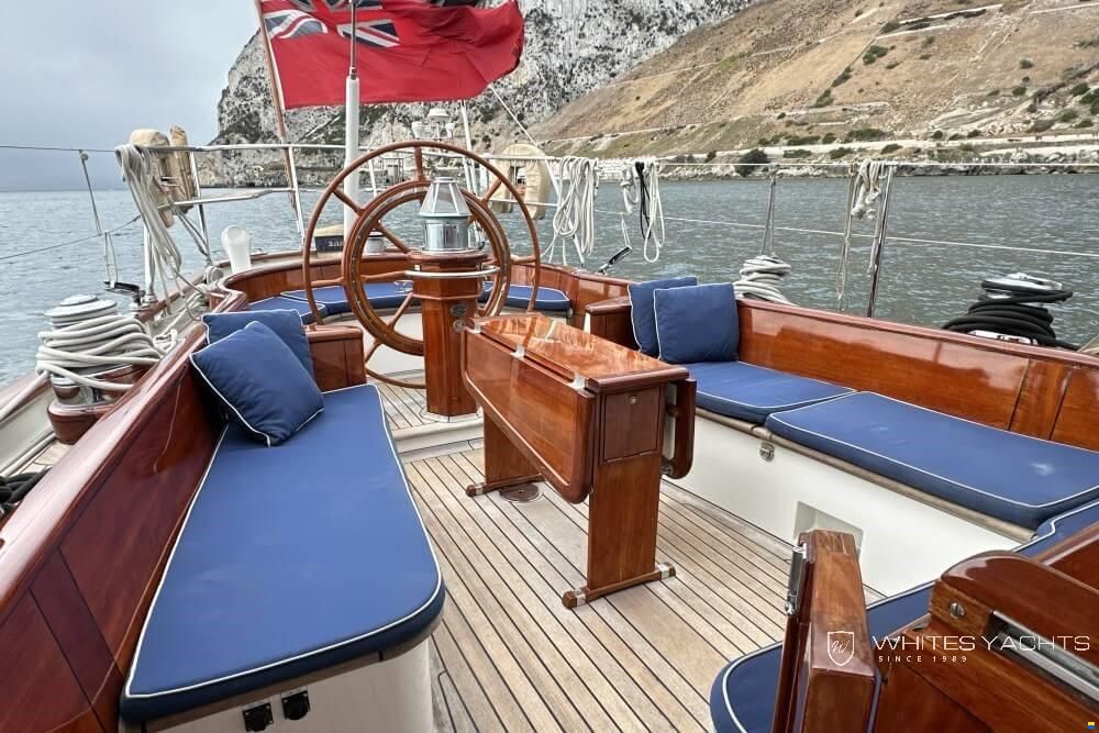 Hoek 74ft