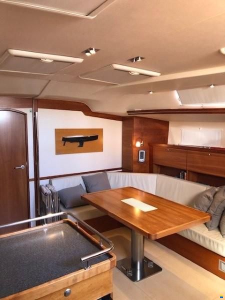 Hanse 531