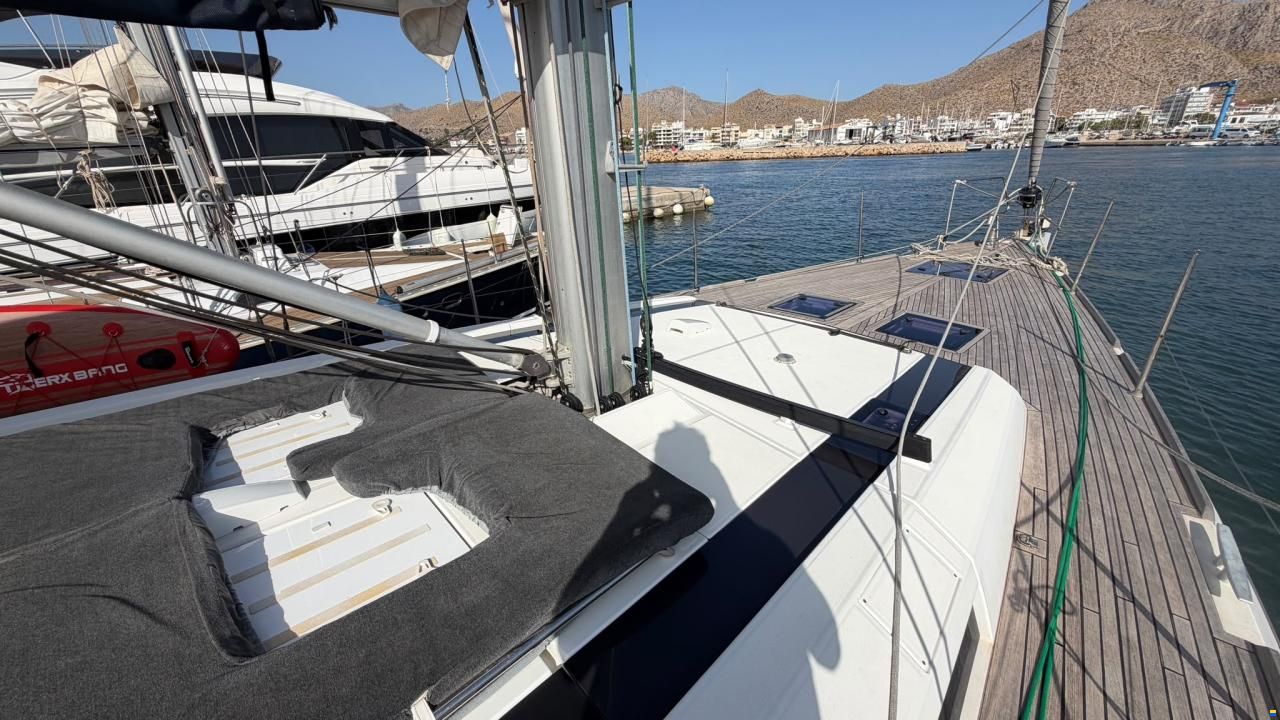 Beneteau Oceanis 55