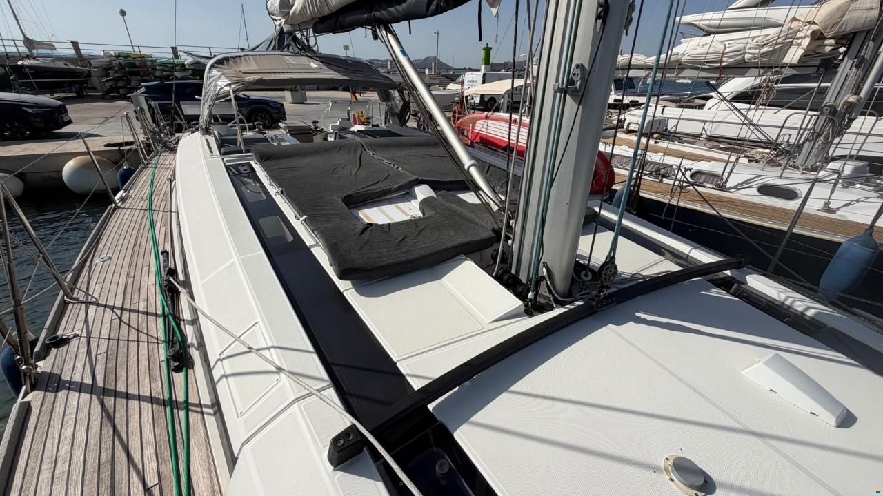 Beneteau Oceanis 55