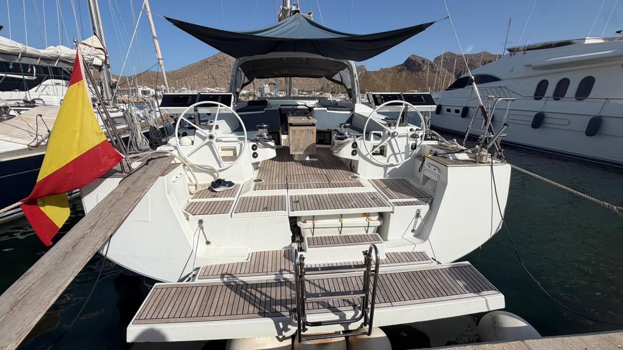 Beneteau Oceanis 55