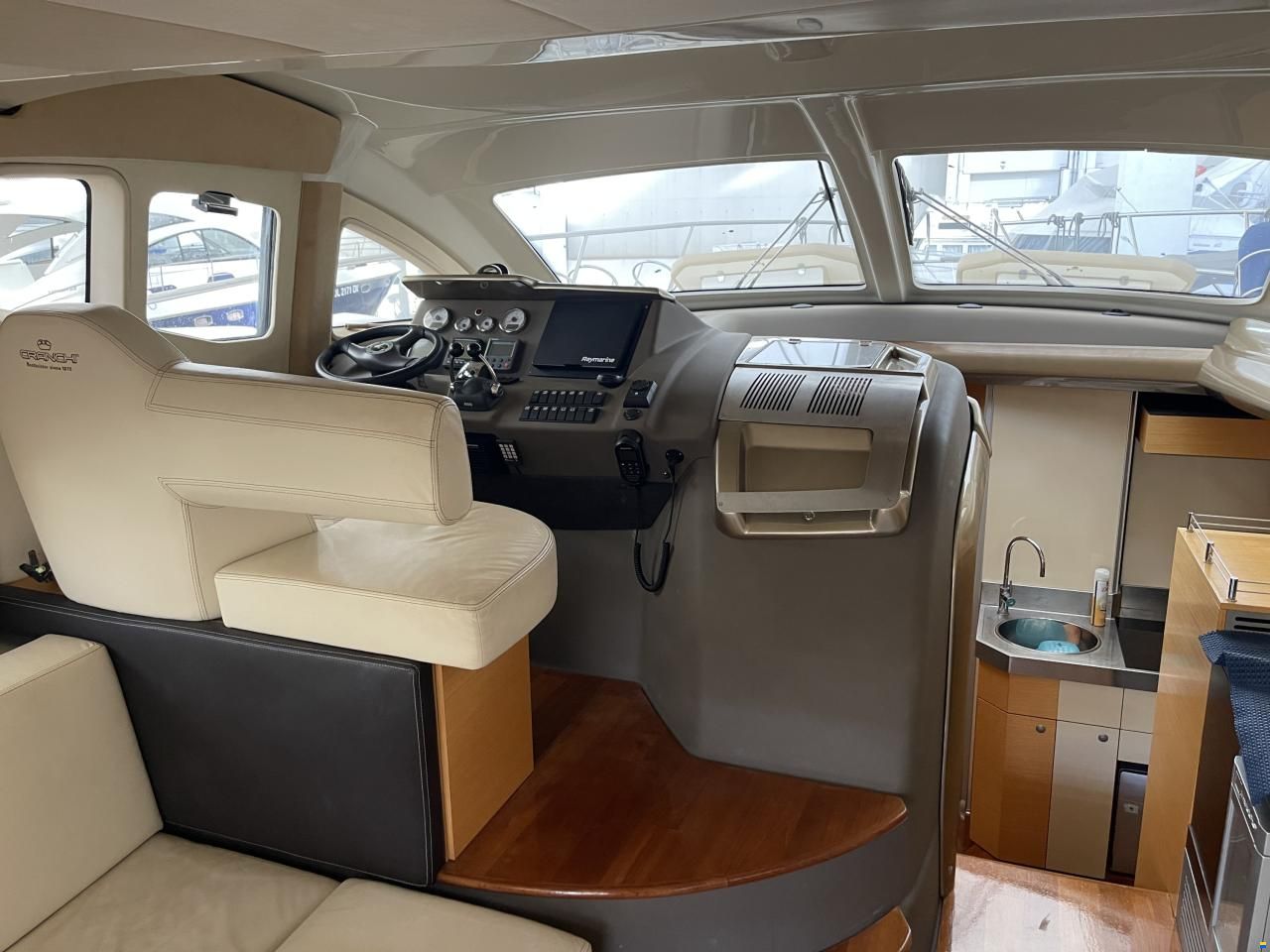 Cranchi 43 Atlantique Fly