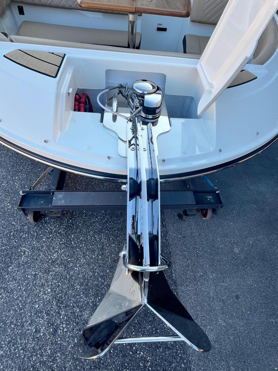 Sea Ray SDX 230