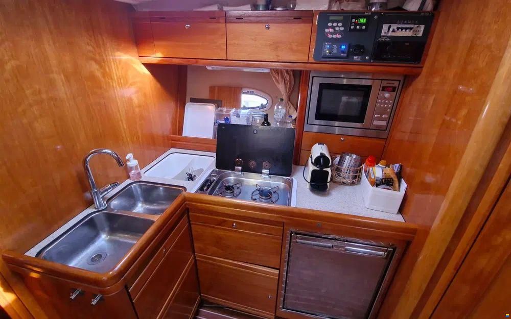 Bavaria 37 Sport