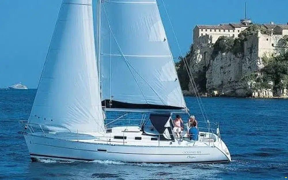 Beneteau OCEANIS 323