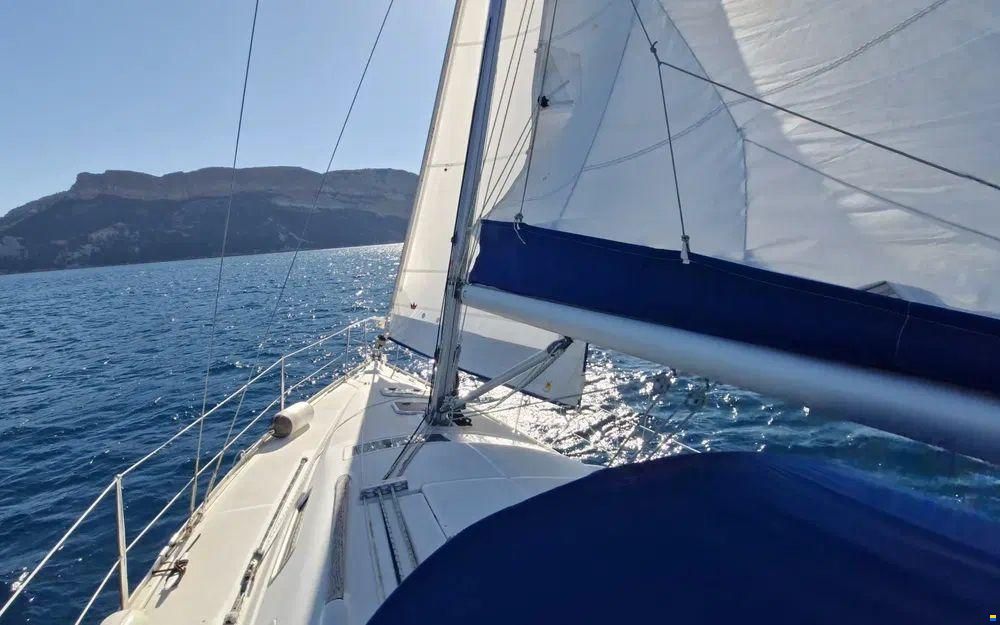 Beneteau OCEANIS 323