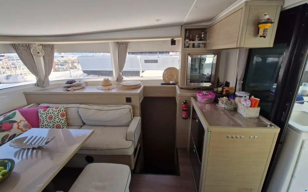 Lagoon 46