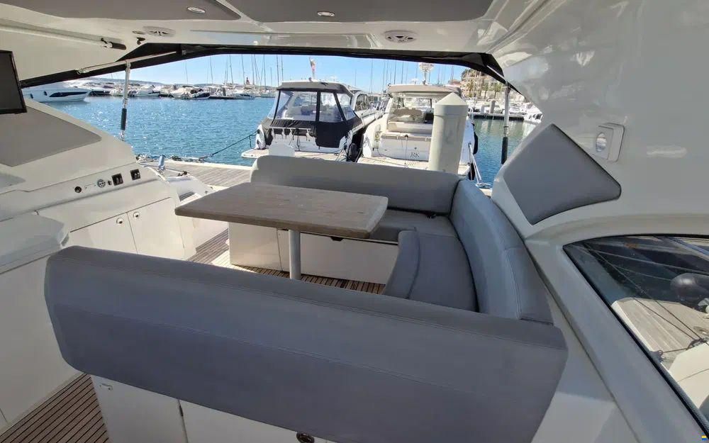 Beneteau GT 44