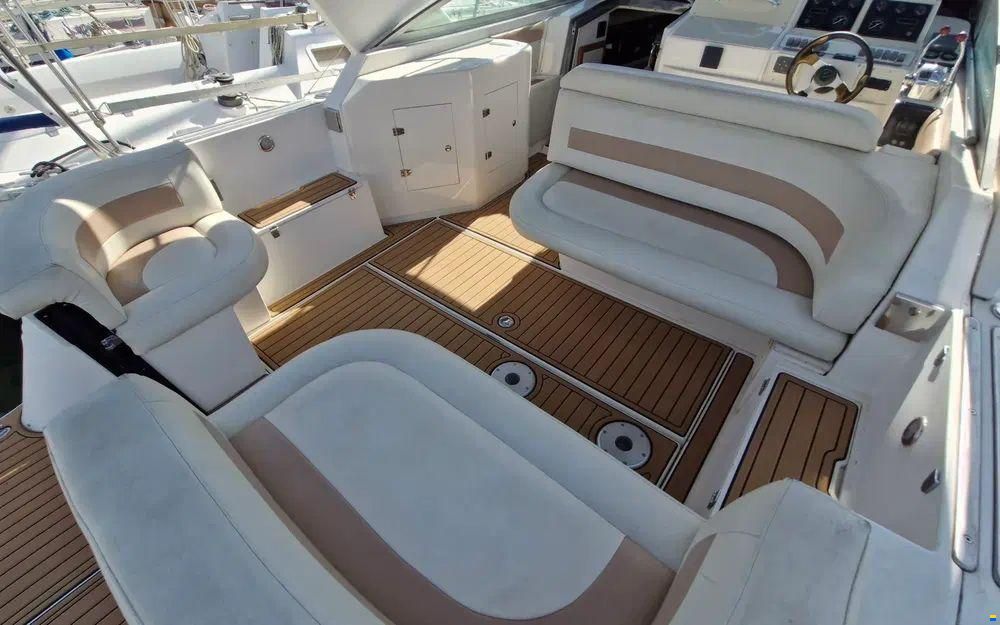 Cruisers 3070 Rogue