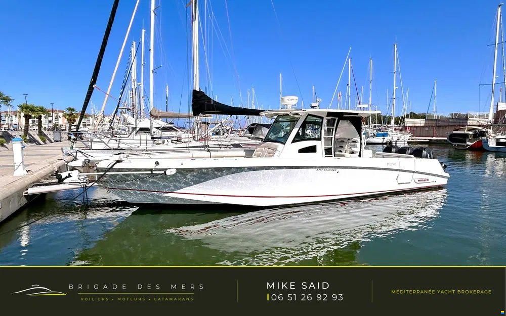 Boston Whaler 370 Outrage