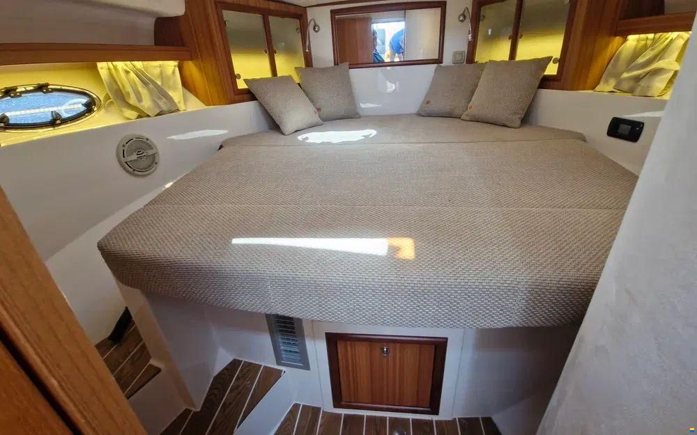 Marex 350 Cabriolet Cruiser